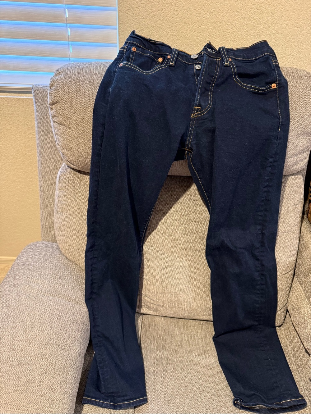 Levi's 501 Men's Navy Slim Jeans